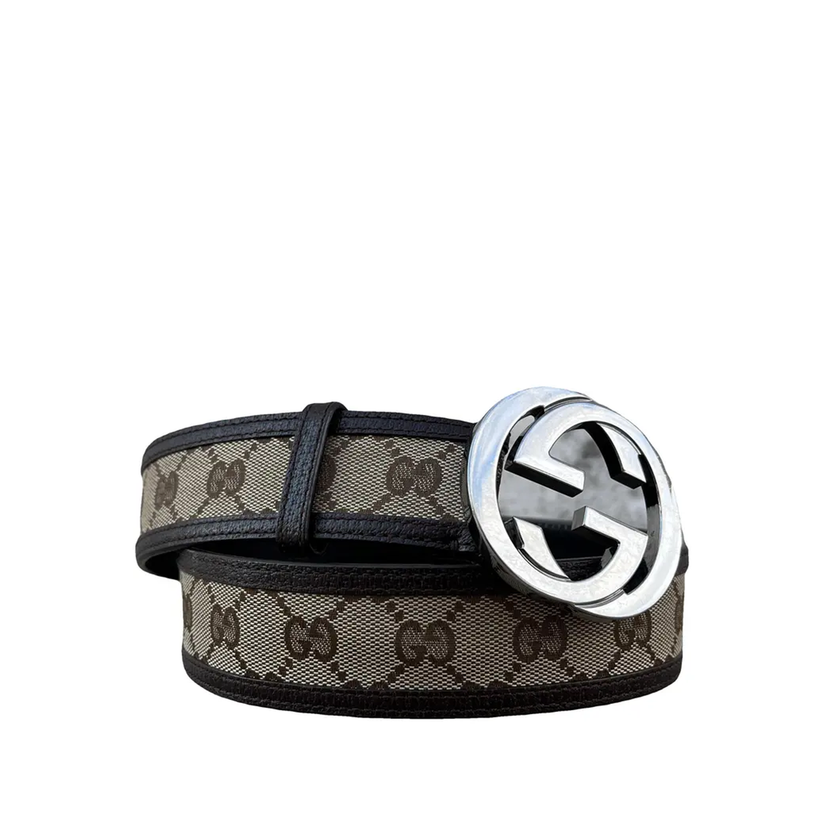 Gucci belt featuring beige and brown GG canvas with a silver tone interlocking G buckle