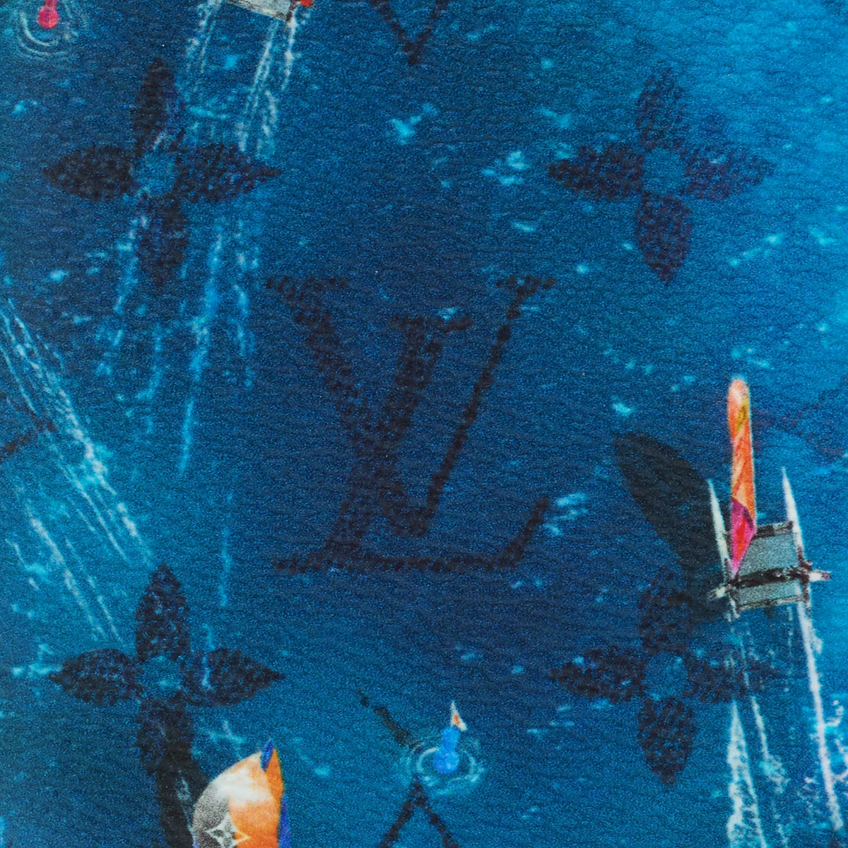 Louis Vuitton Multiple Pocket is crafted from coated canvas featuring a navy blue