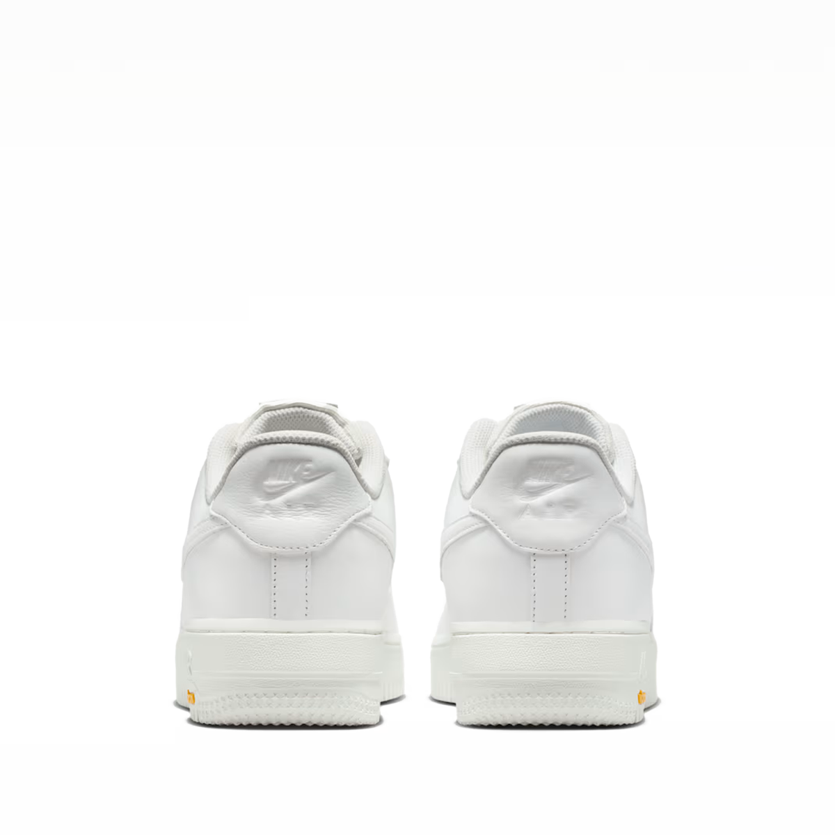 Nike Air Force 1 Gore Tex Vibram low top sneakers