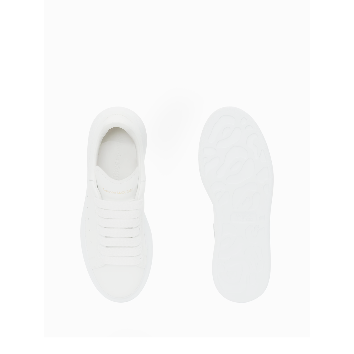 Alexander McQueen Oversized sneaker in white leather