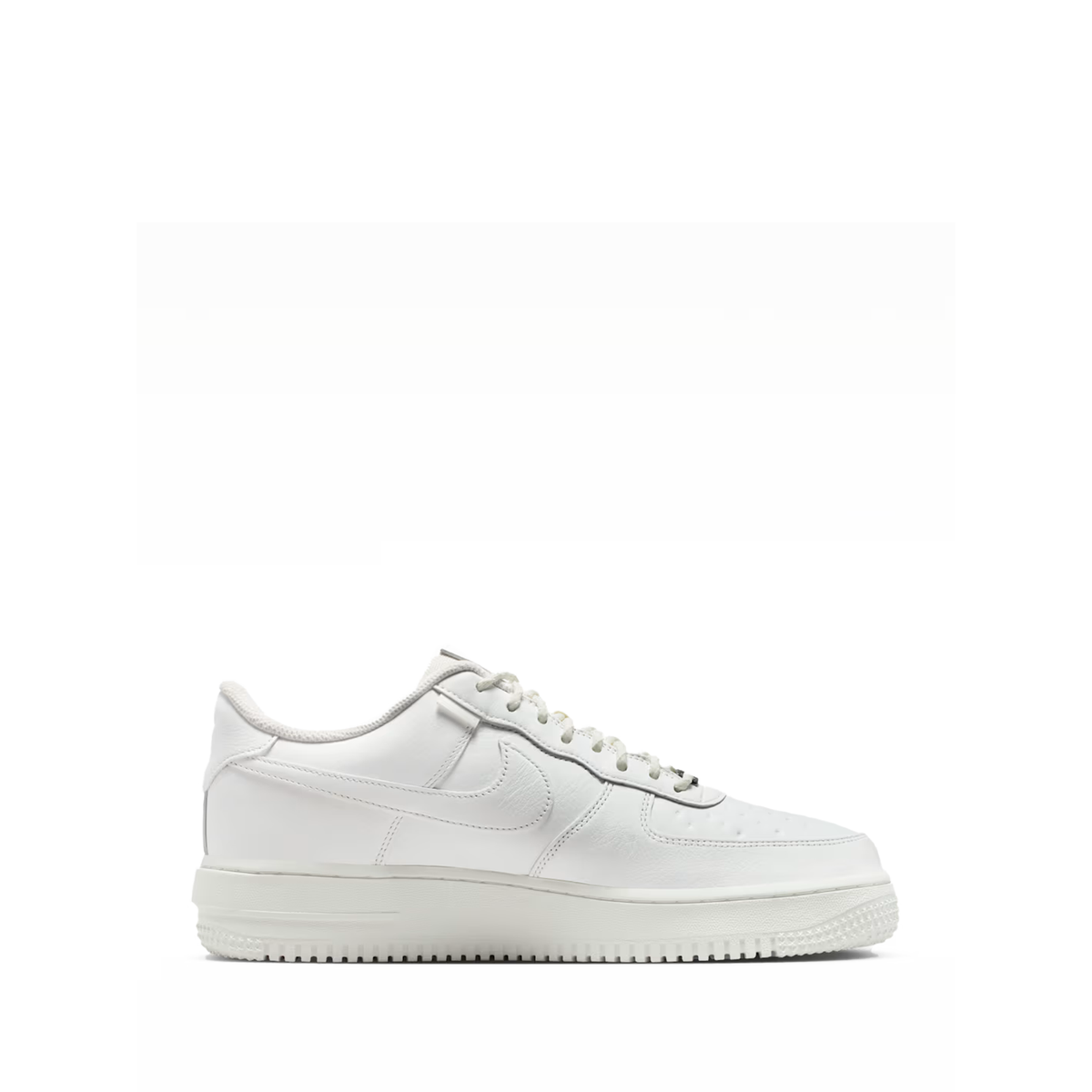 Nike Air Force 1 Gore Tex Vibram low top sneakers