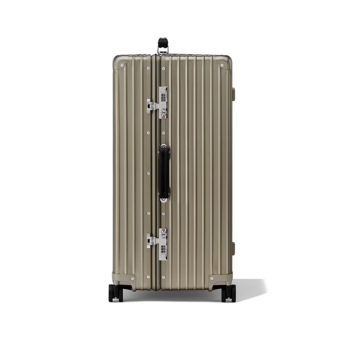 RIMOWA Classic Trunk suitcase in titanium — view 3